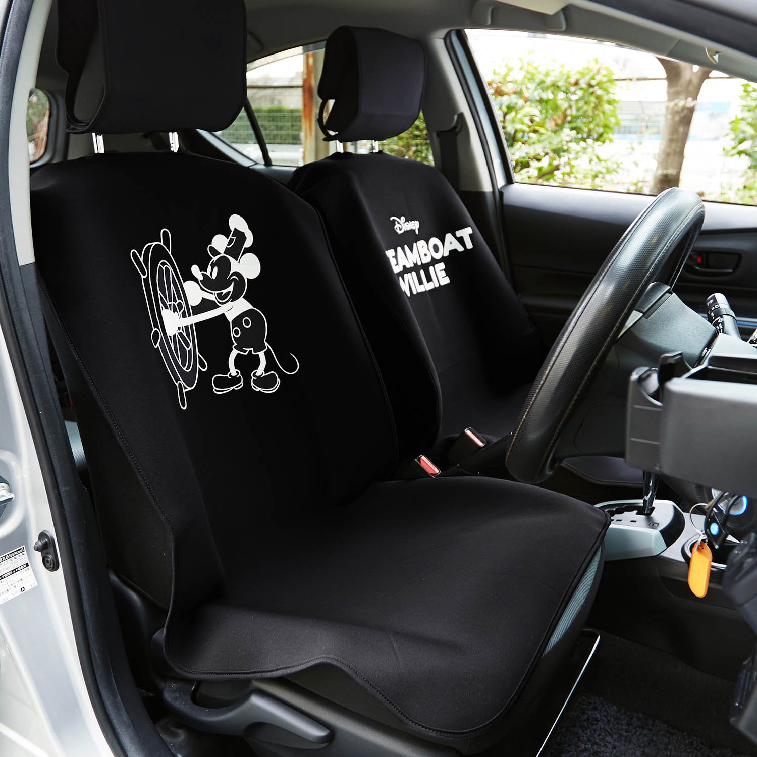 [ベルメゾン] ディズニー シートカバー 車用 防水 エプロン ミッキー 蒸気船ウィリー フロント用２枚